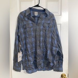 NWT!! mens pearl snap button up flannel shirt!